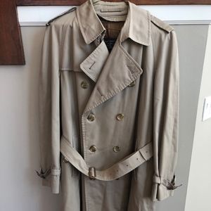 Classic Burberry Trench Coat - British Size 54L
